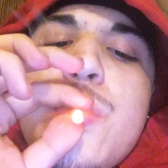 Meet your Posher, Josh - Picture 1 of 1